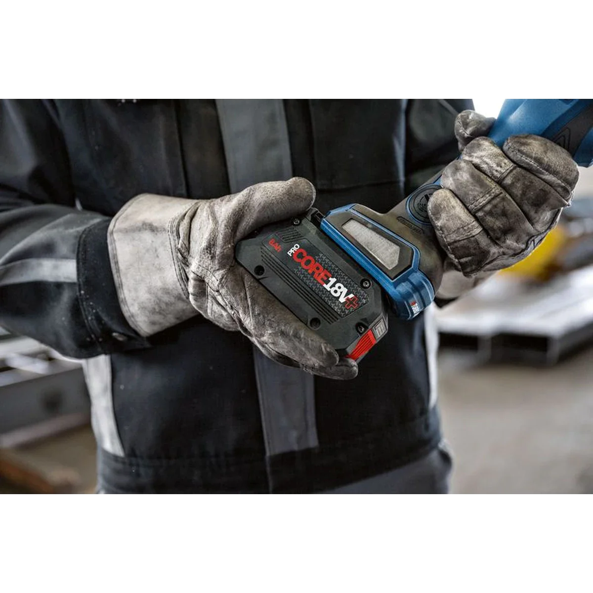 ProCORE18V+ 8.0Ah Professional — 6