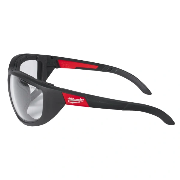 Premium safety glasses with gasket