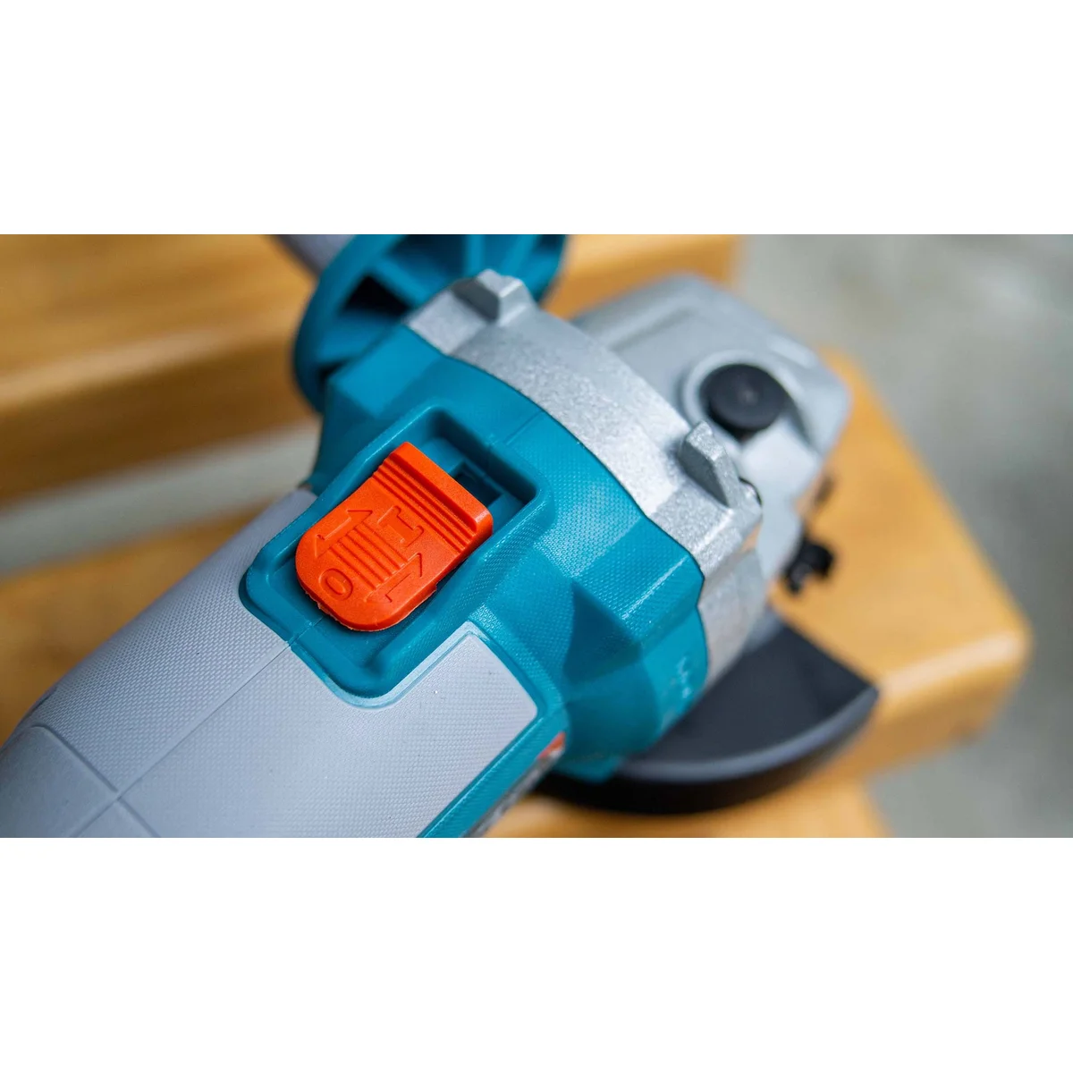 TAGLI1002 Li-ion Brushless Angle Grinder