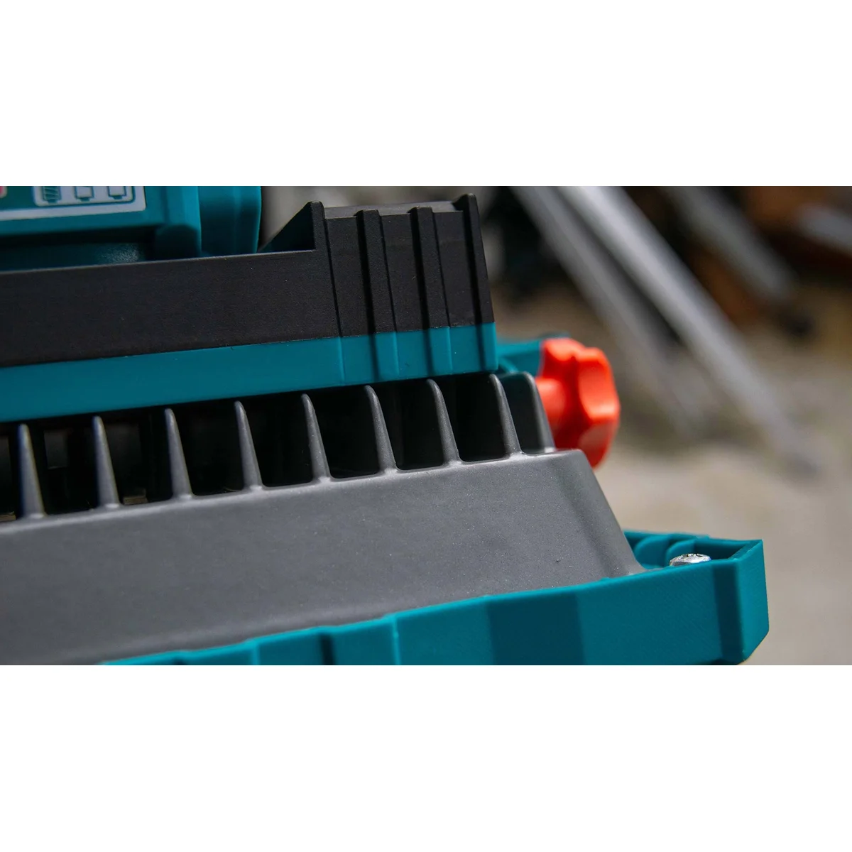 TFLI2002 Li-ion Work Lamp