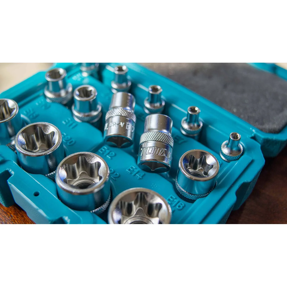 THKTETS0114 14 Pcs E-type Socket Set