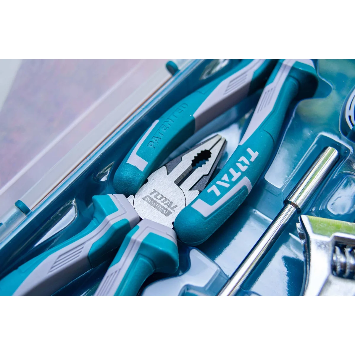 THKTHP90256 25 Pcs Handtools Set